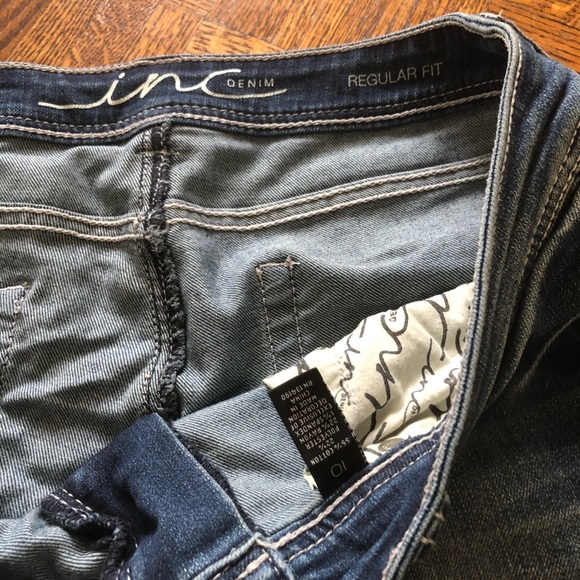 INC crop jeans - Picture 3 of 4